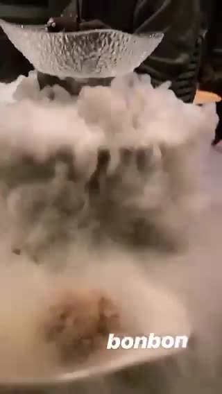 Video review of Sur at the Barnyard