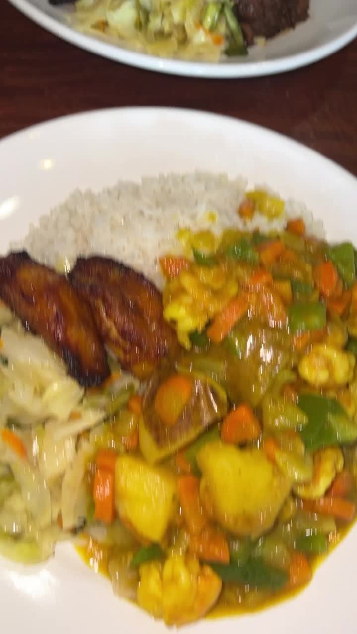 Video review of Mark's Jamaican Bar and Grill