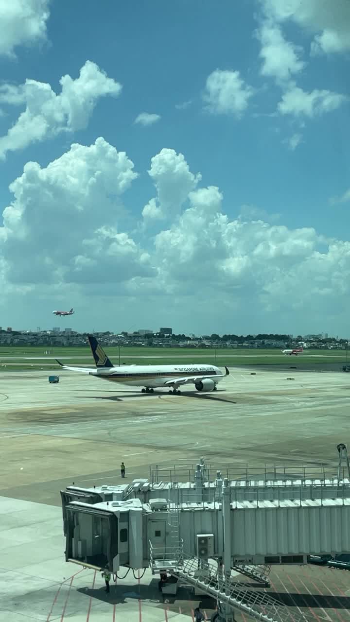 2nd Floor Restaurant Tan Son Nhat Airport