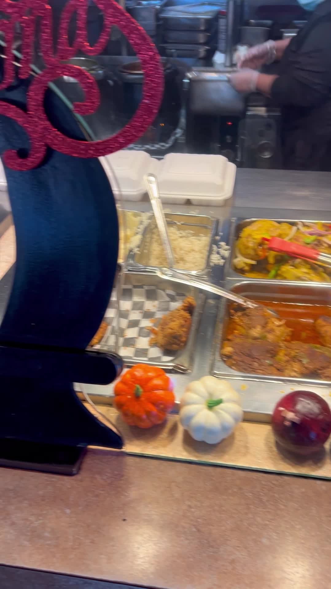 Video review of Carolina Kitchen