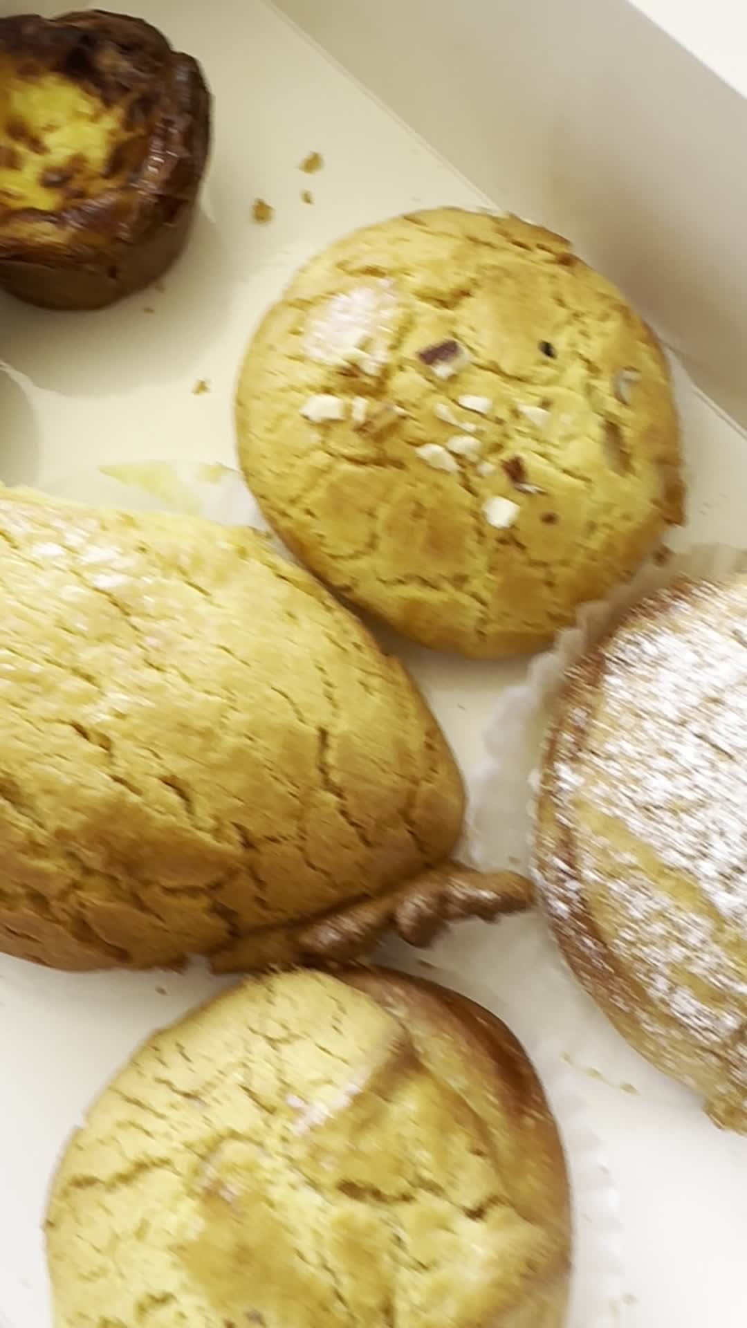 Pineapple King Bakery