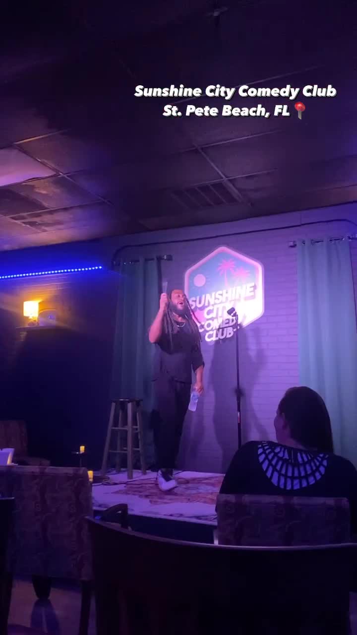 Sunshine City Comedy Club