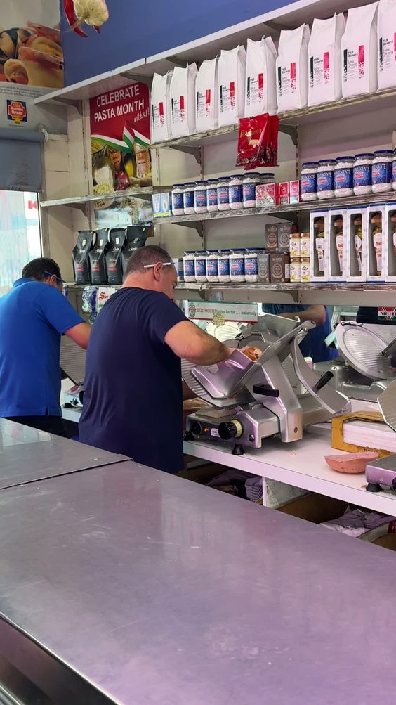 Raineri’s Contienetal Deli