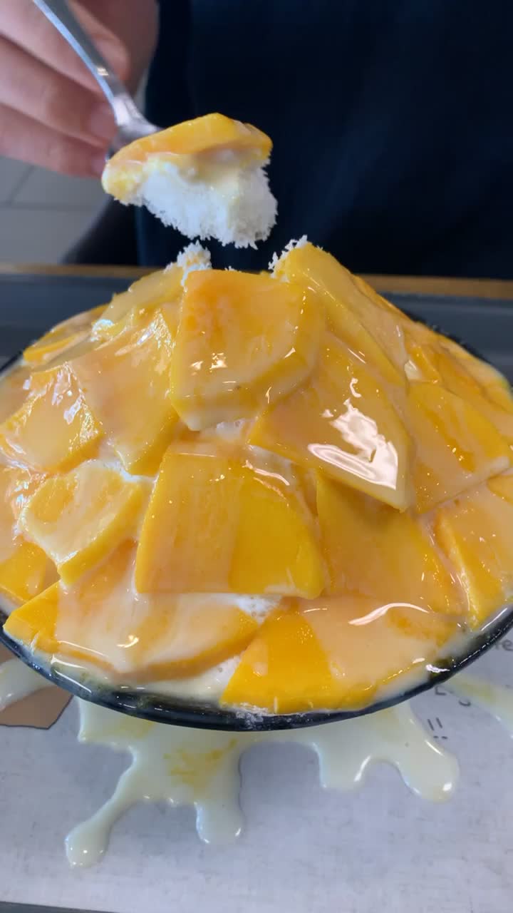 Video review of MandRo Teahouse