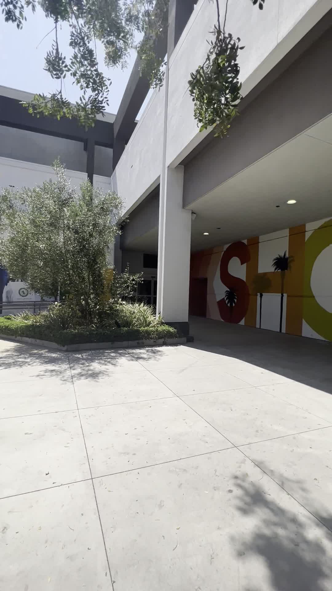 Video review of Westfield Fashion Square