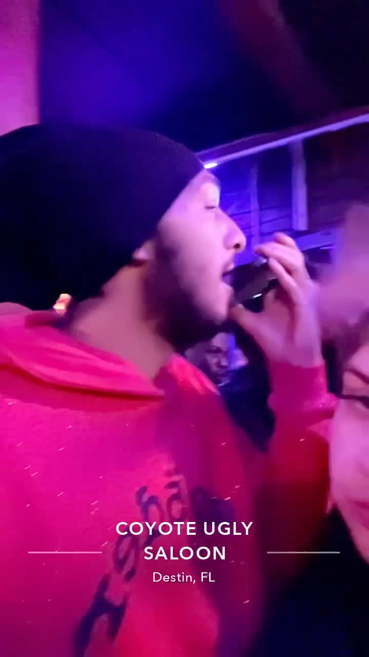 Video review of Coyote Ugly Saloon