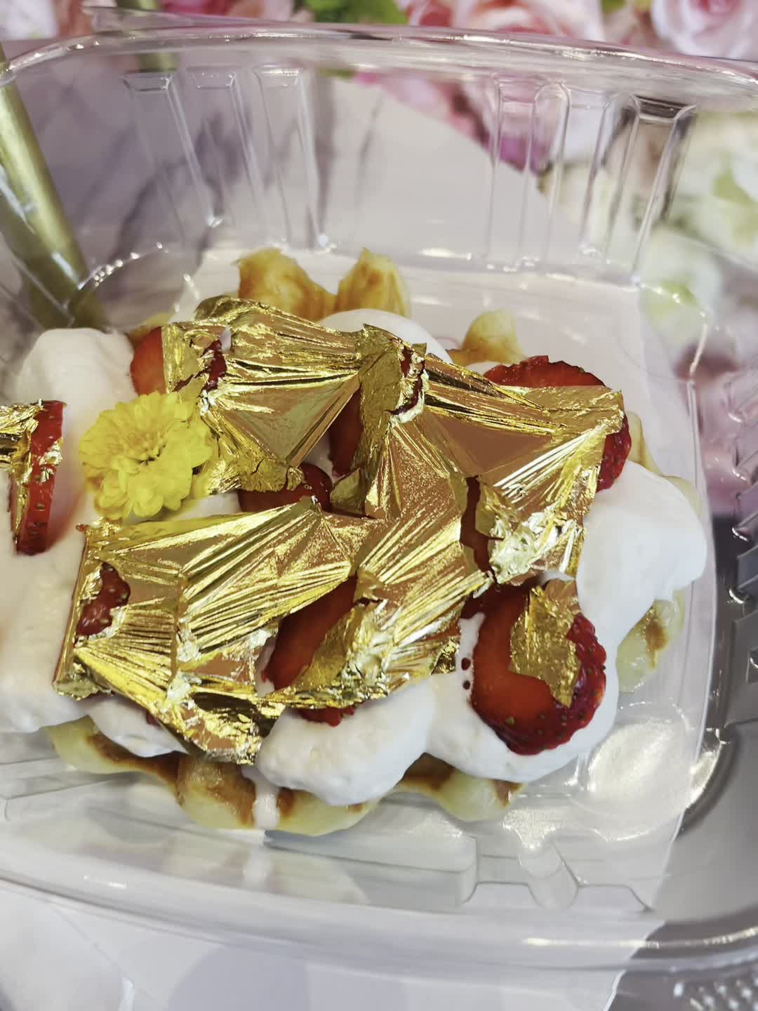 Sweetly Cali Desserts