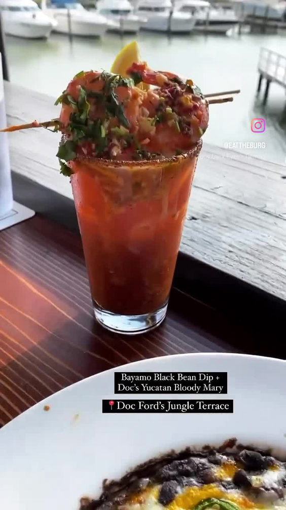 Doc Fords Rum Bar & Grille