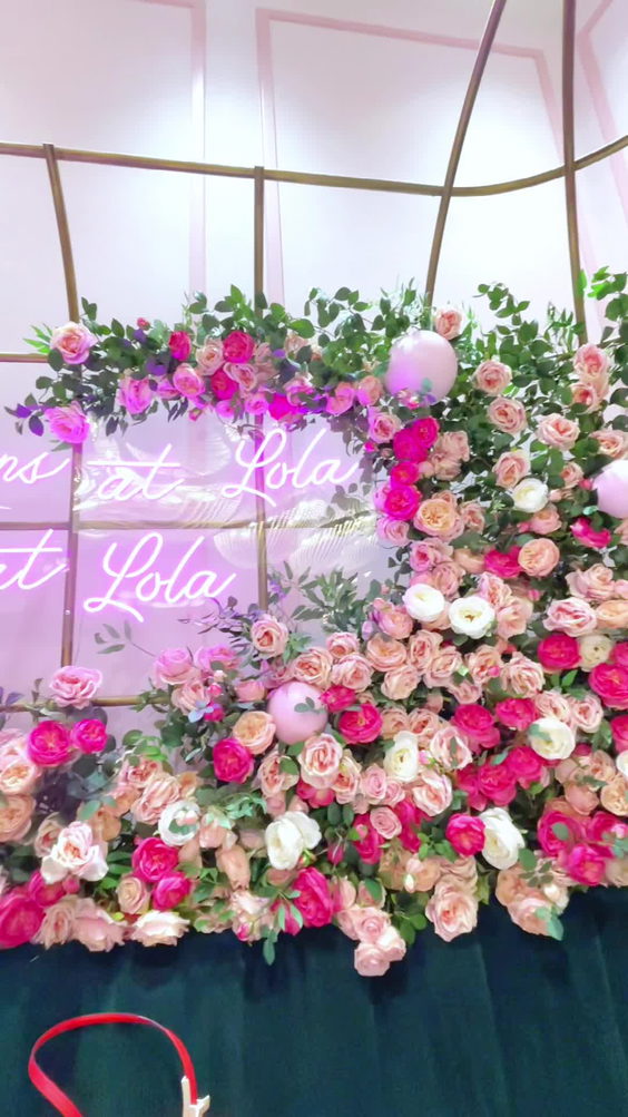 Cafe Lola