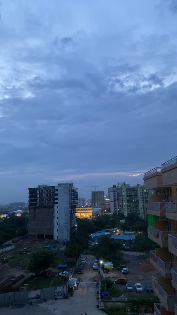 City Moment · Rājnagar