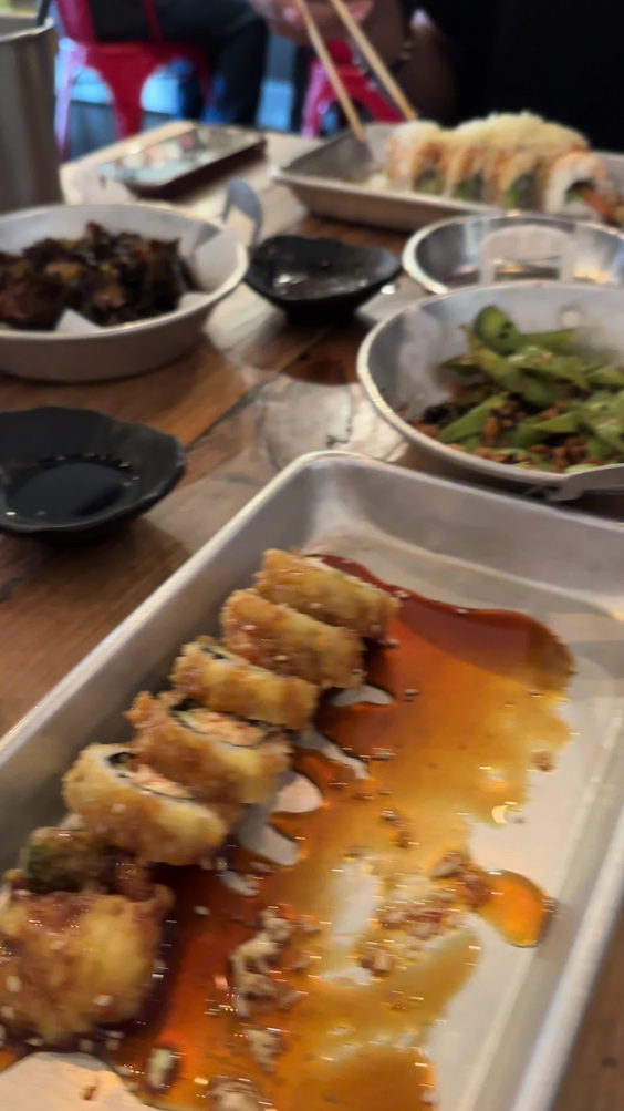 Ezze Sushi