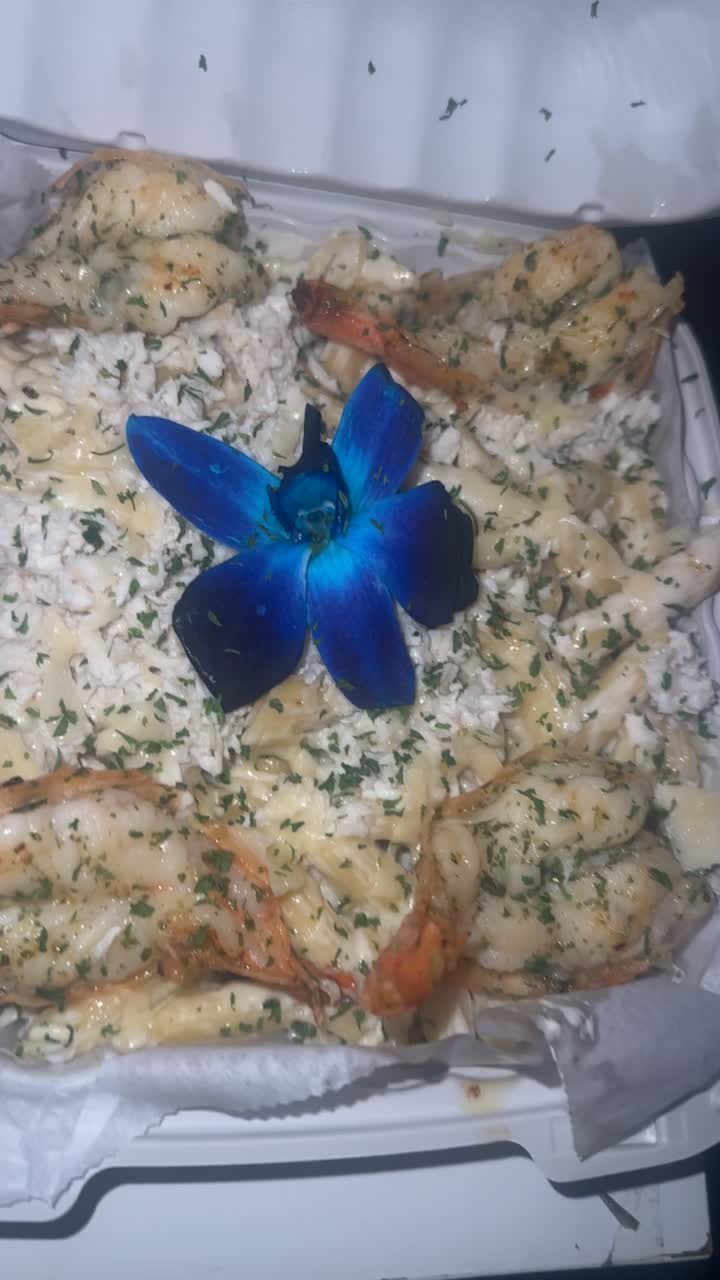 Truth Restaurant & Lounge