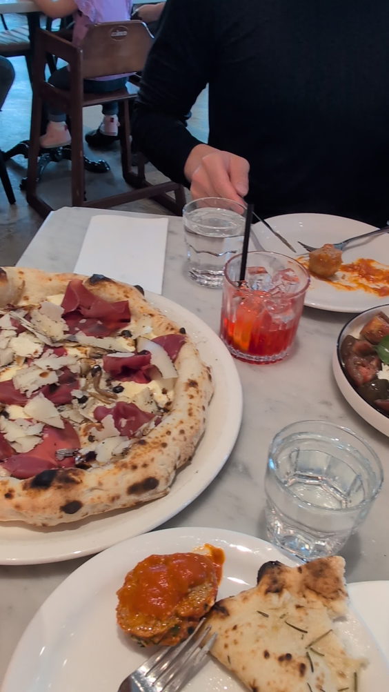 Pizzeria Spacca Napoli