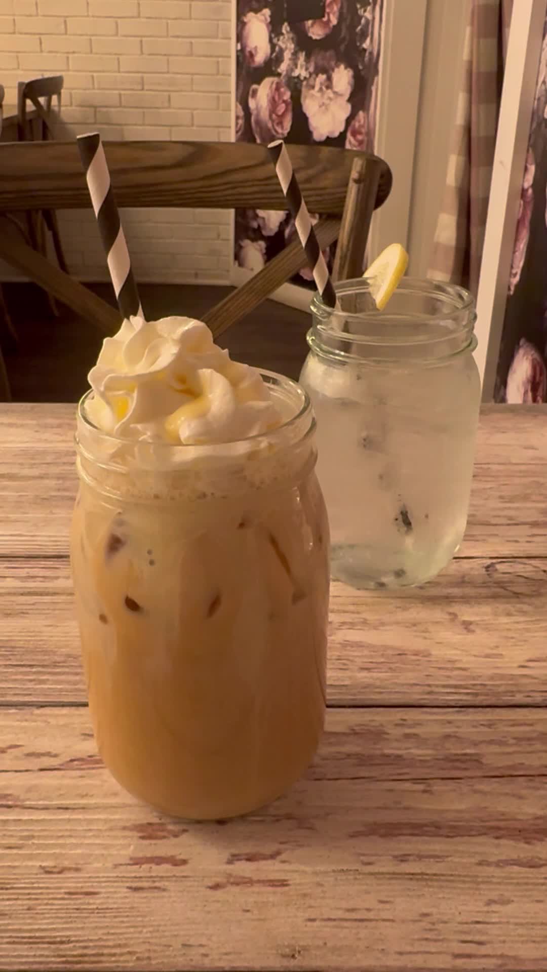 Farnhouse Main Street