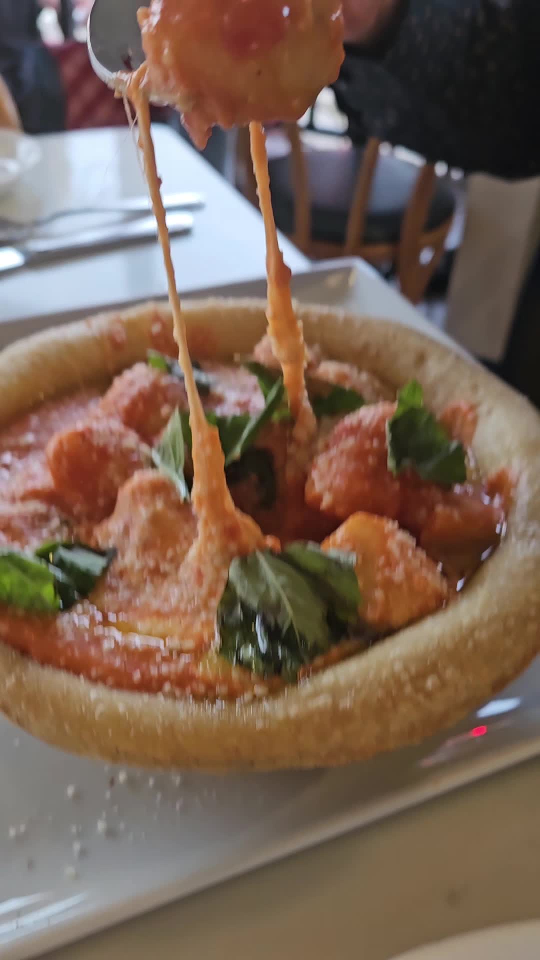 Video review of DiAnoia's Eatery