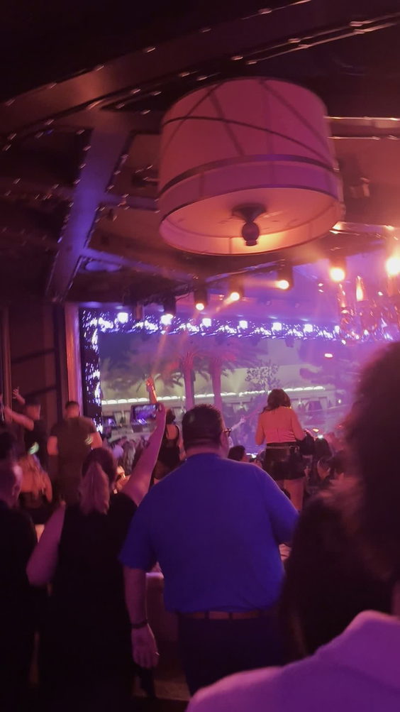 XS Nightclub