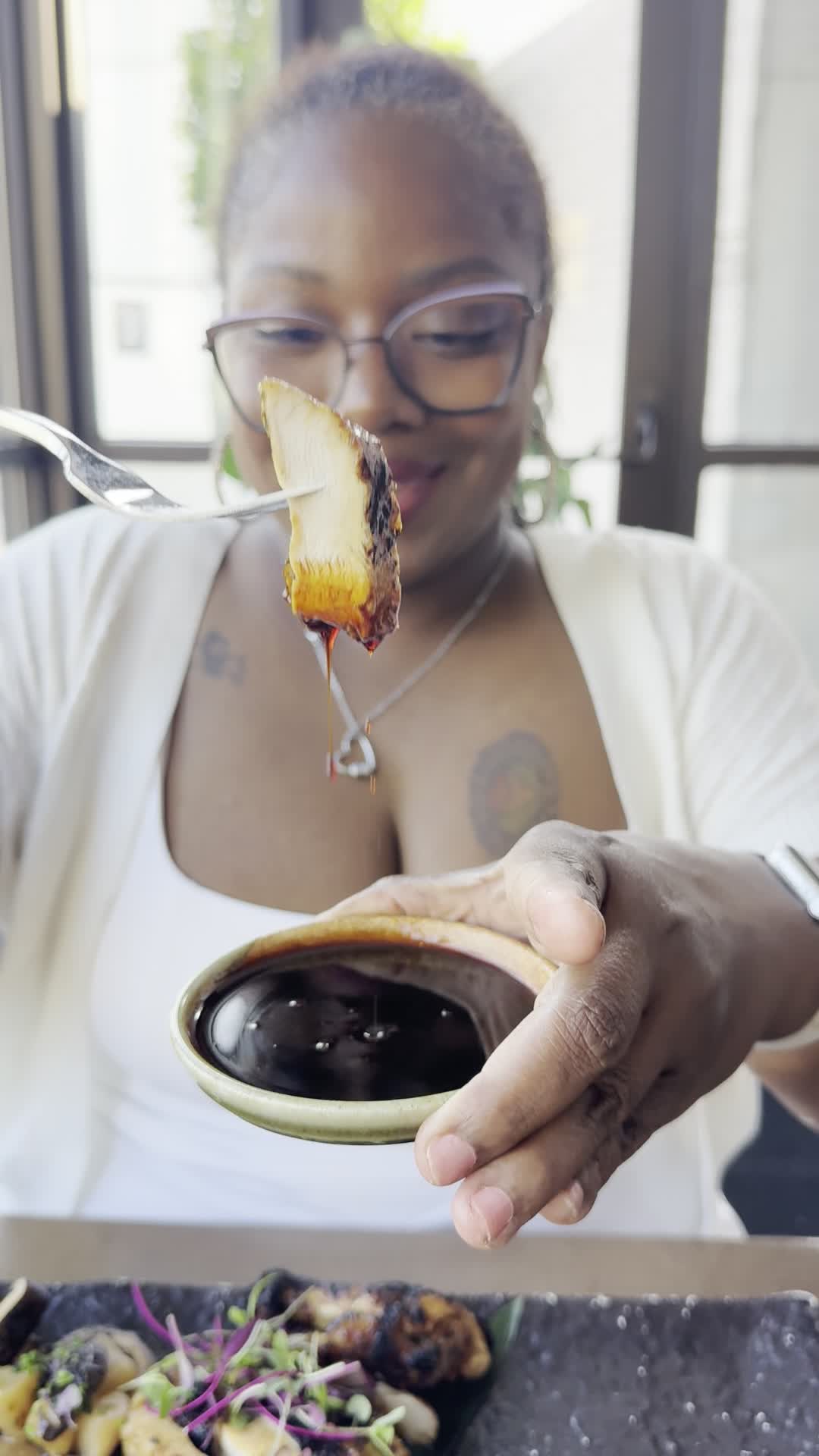 Video review of Roka Akor