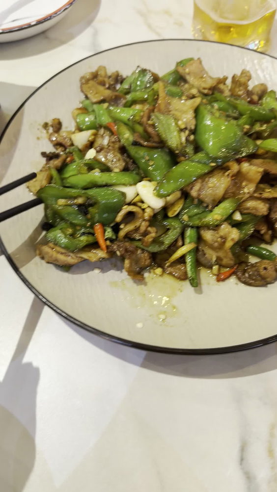 一龍小酒館