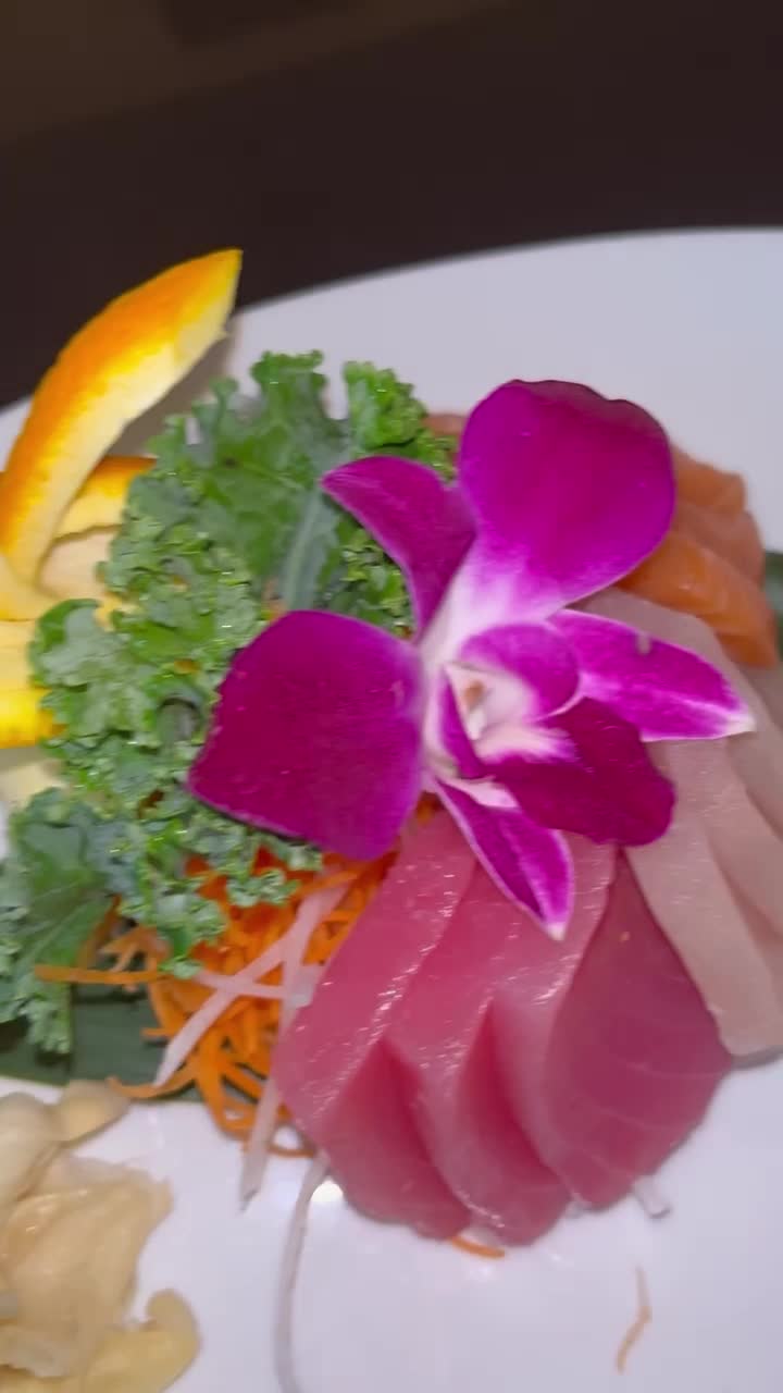 Video review of Kabuki Sushi Thai Tapas