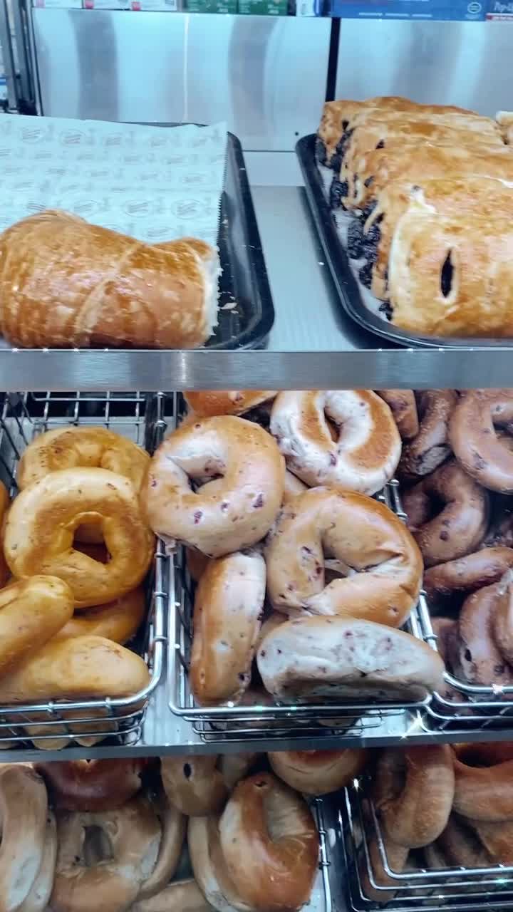 Manhattan Bagel