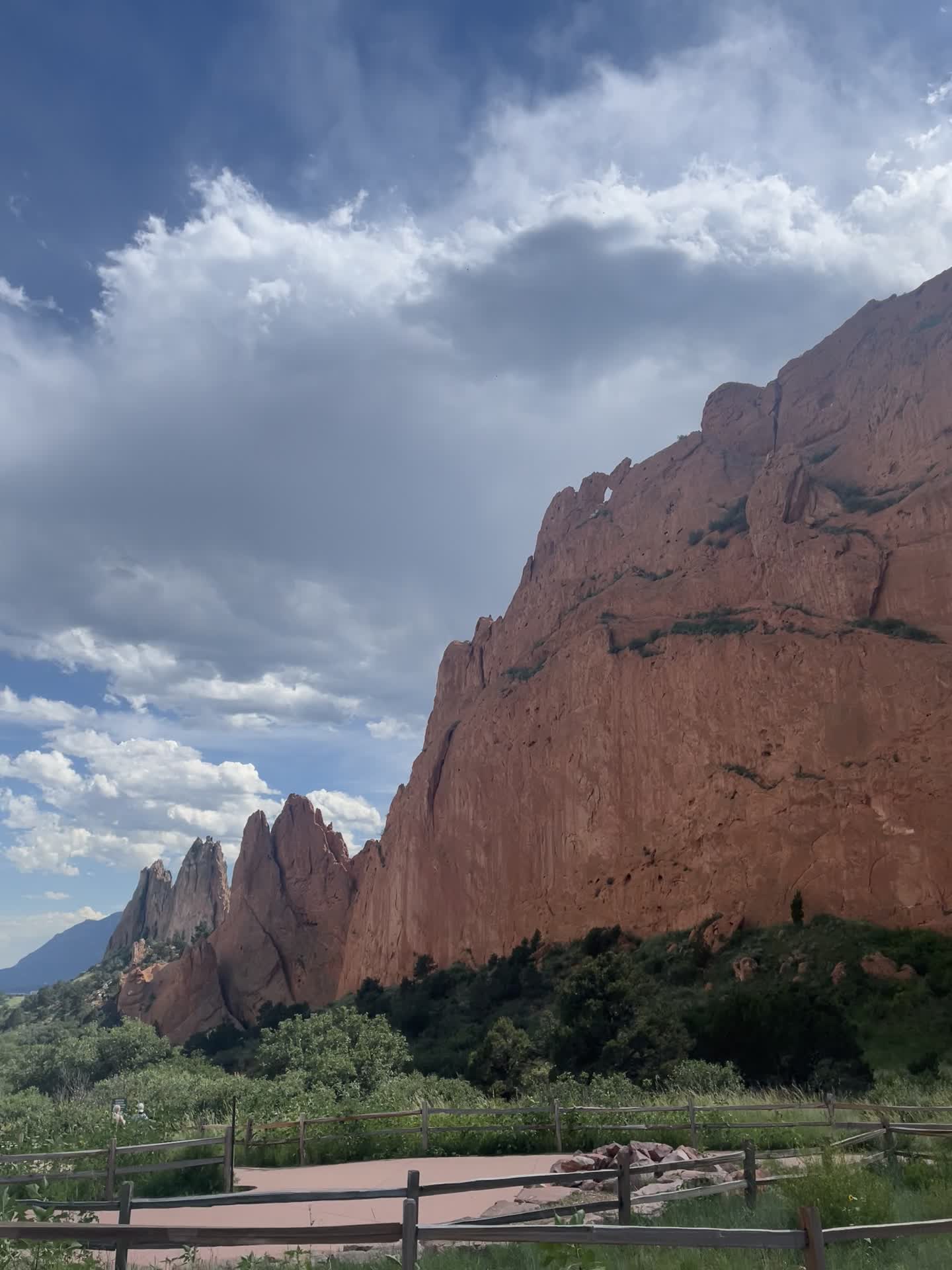 Video review of Garden of the Gods
