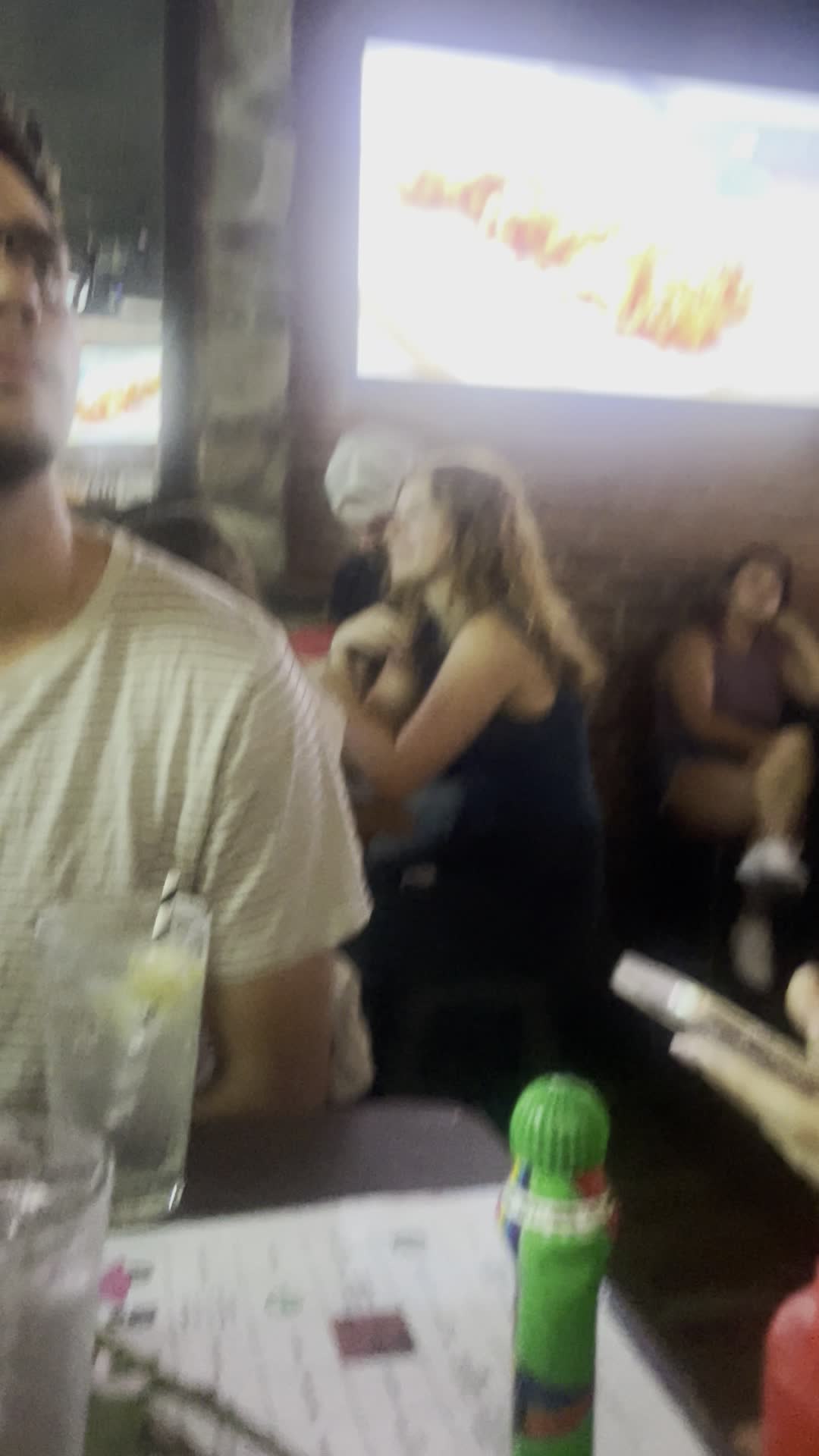 Video review of 3 Sheets