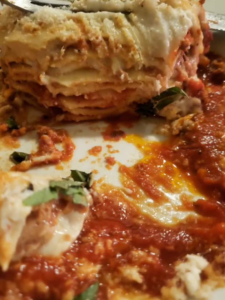 Gilda's Italian Restaurant & Lounge