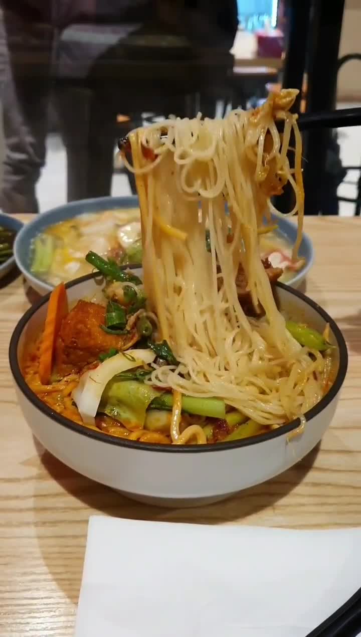 Into Laksa Waterloo
