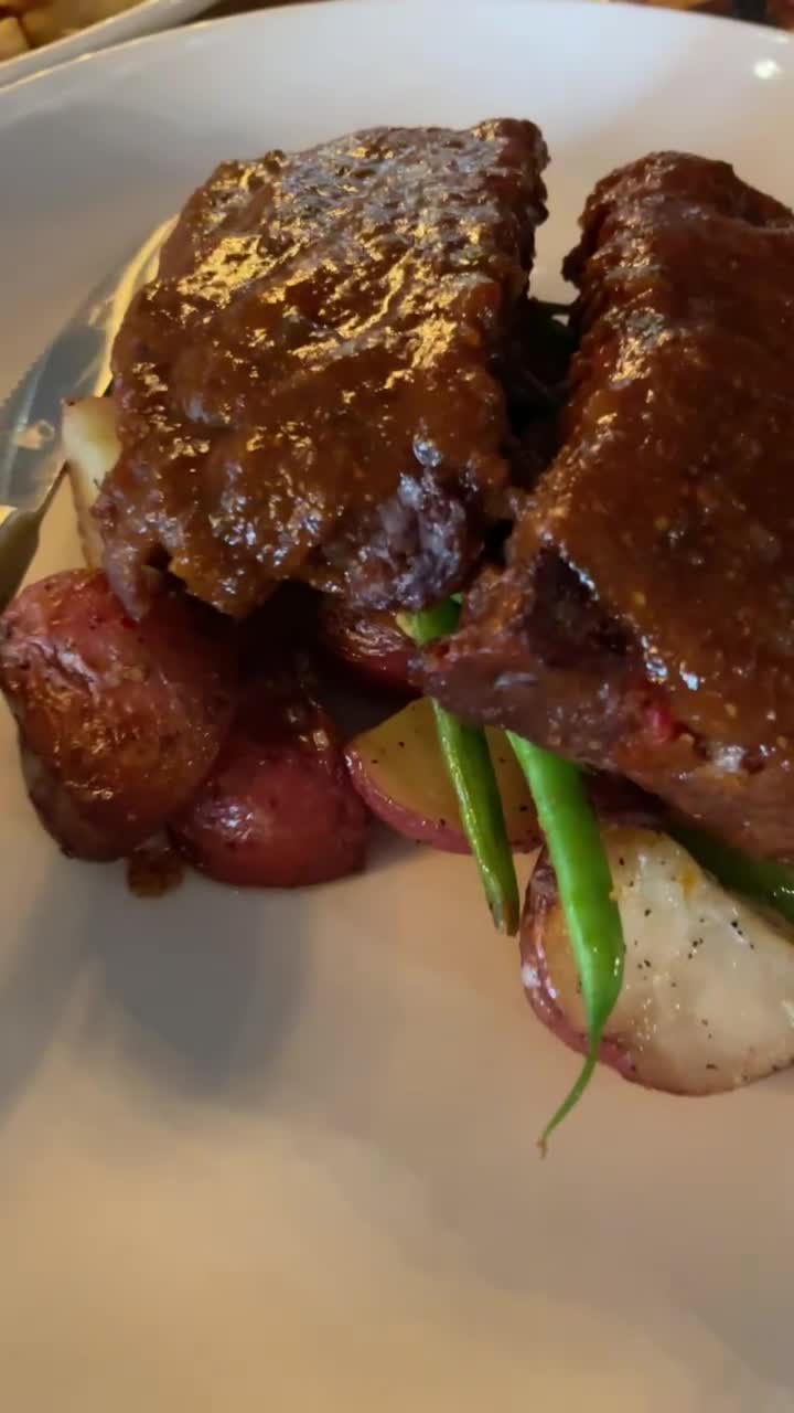 Video review of Boxcar at Hop City West End