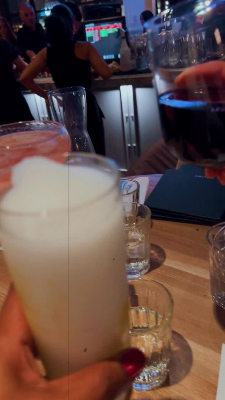 Earls Kitchen + Bar - Tin Palace - Edmonton