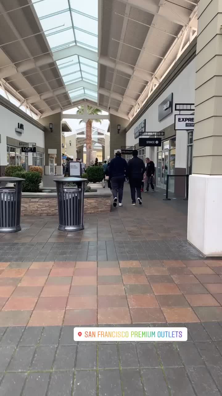San Francisco Premium Outlets