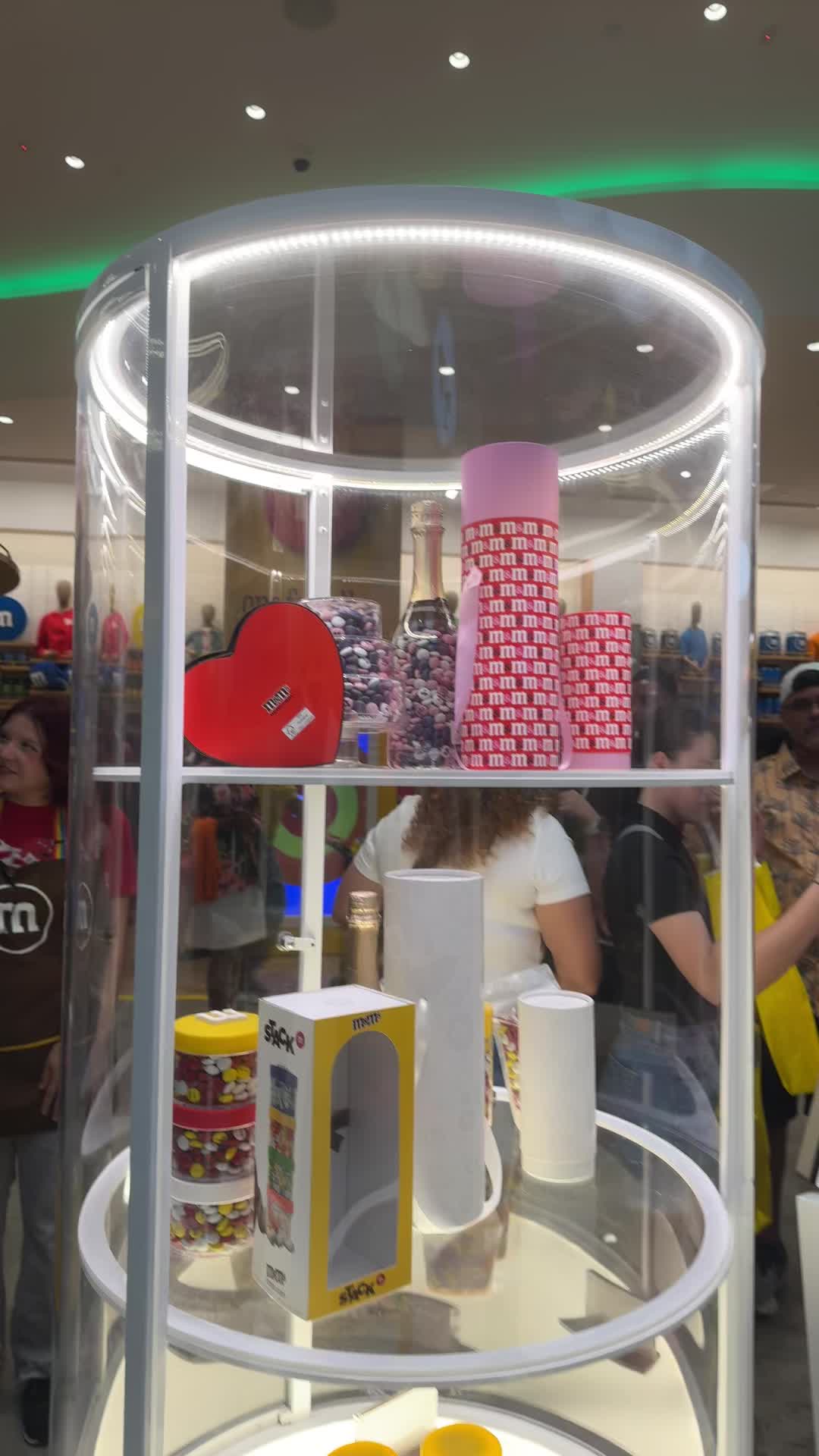 M&M's Disney Springs