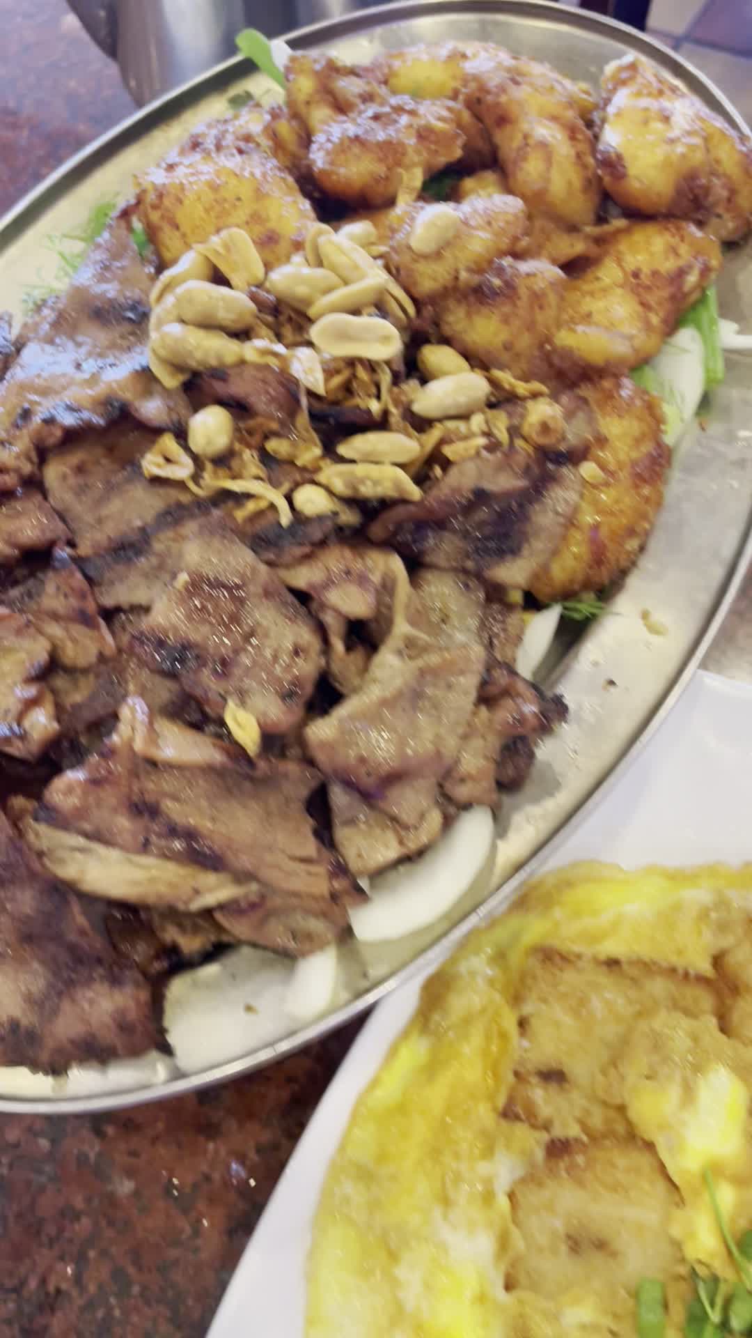 Video review of Thien Long