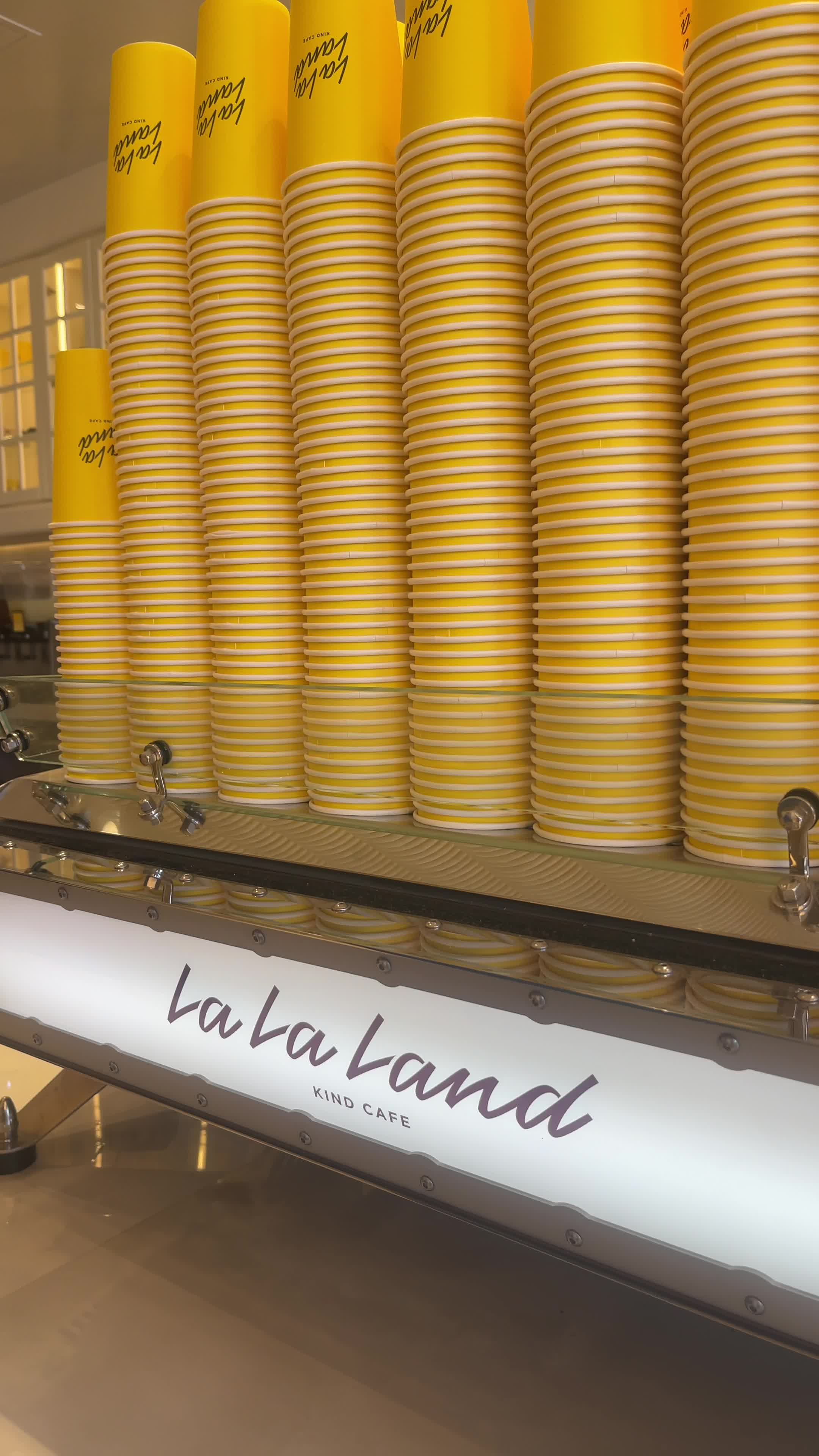La La Land Kind Cafe