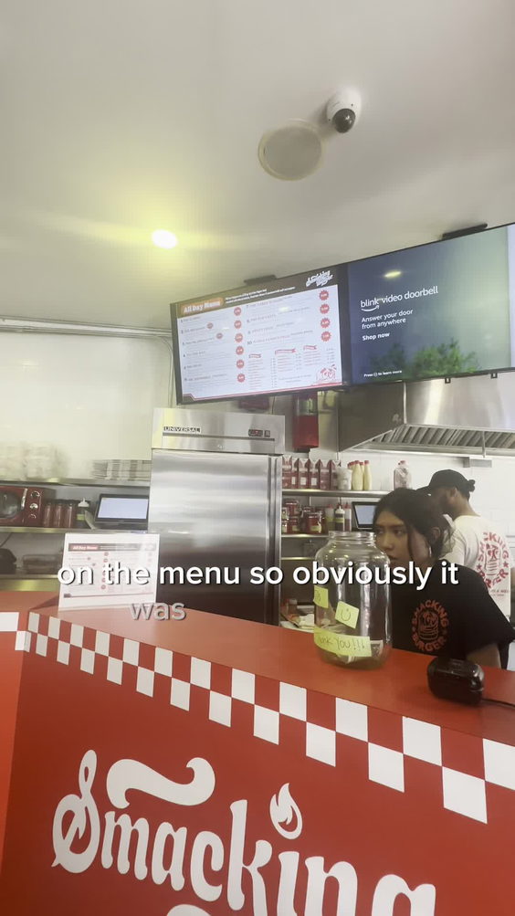 Smacking burger