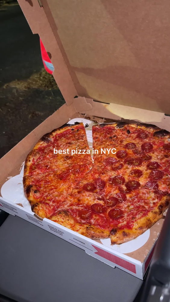 Chrissy’s pizza