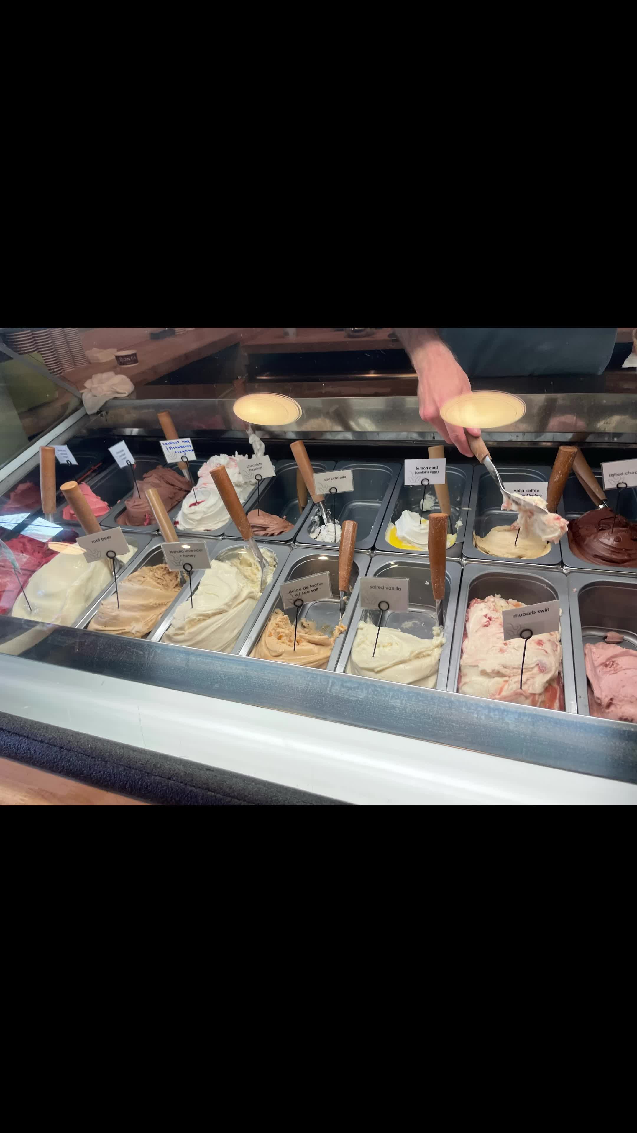 Bontà - Natural Artisan Gelato Tasting Room