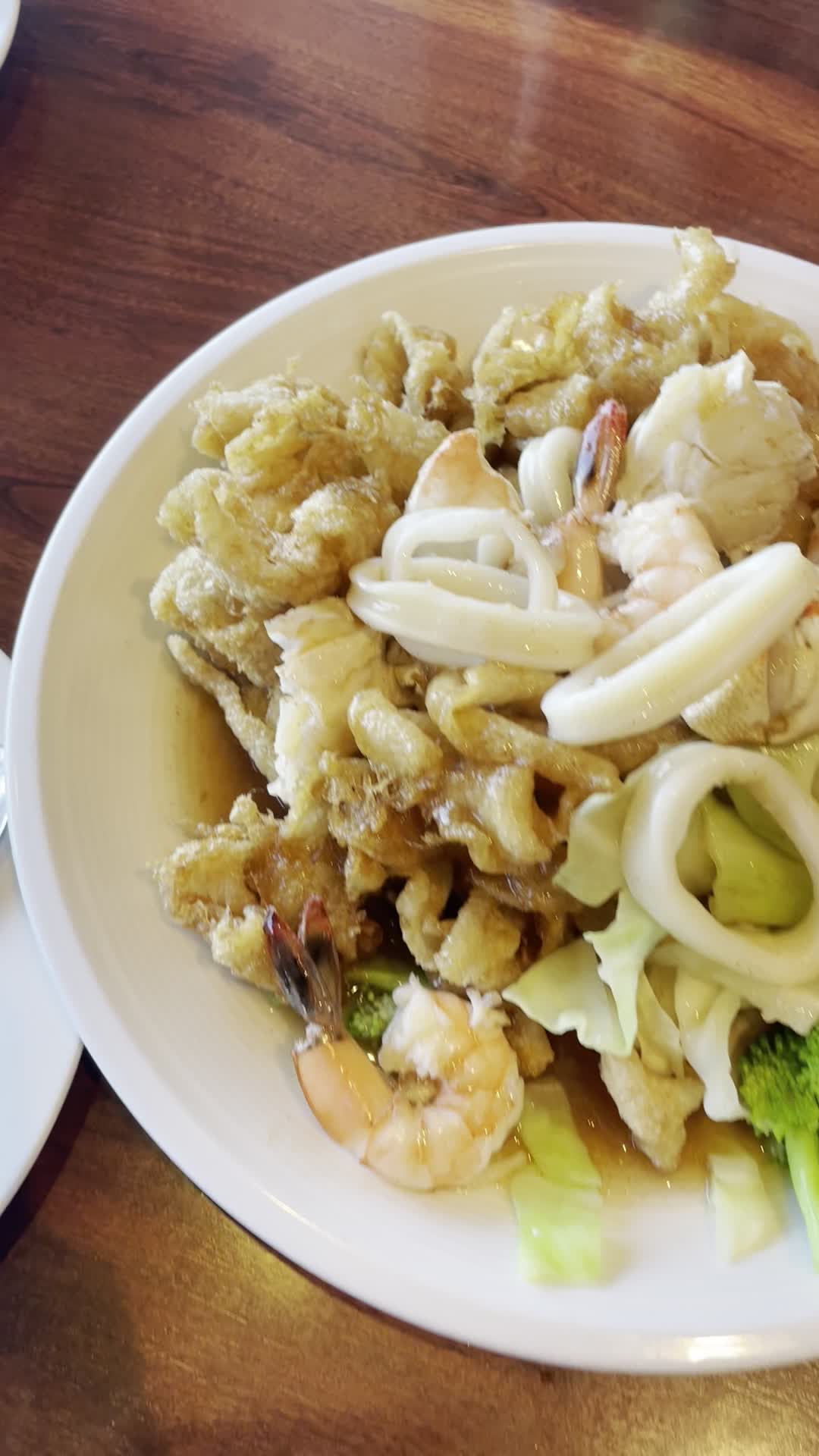 Video review of Banana Bay Restaurant