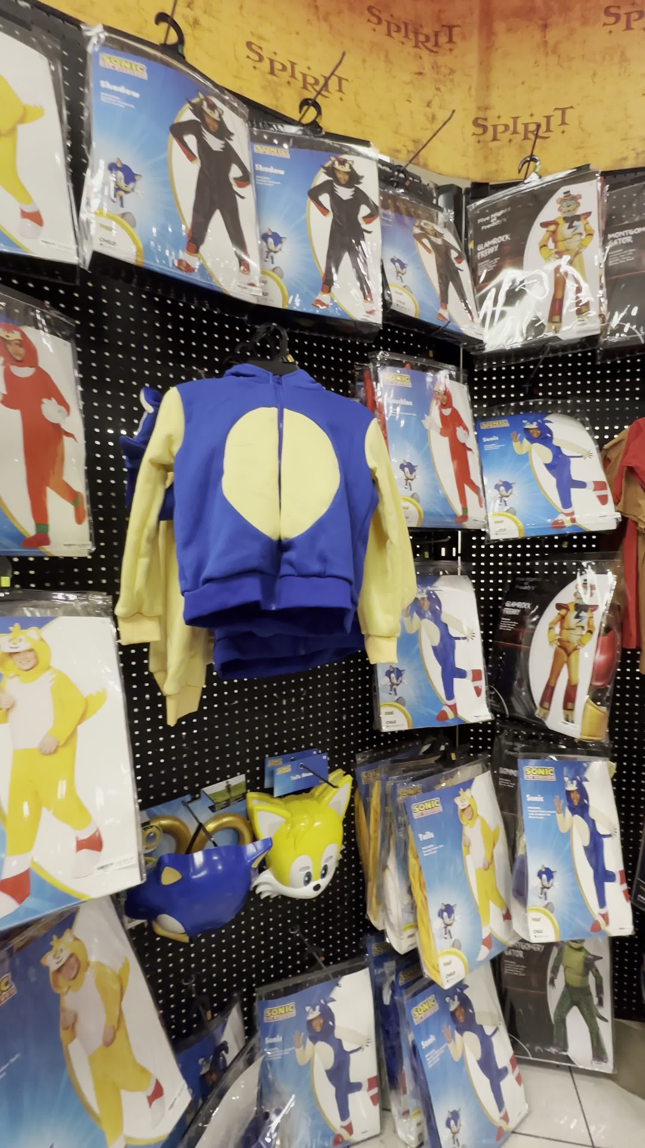 Spirit Halloween 
