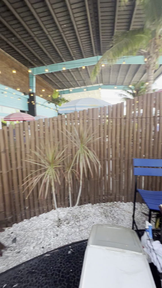 Tiki Docks Skyway