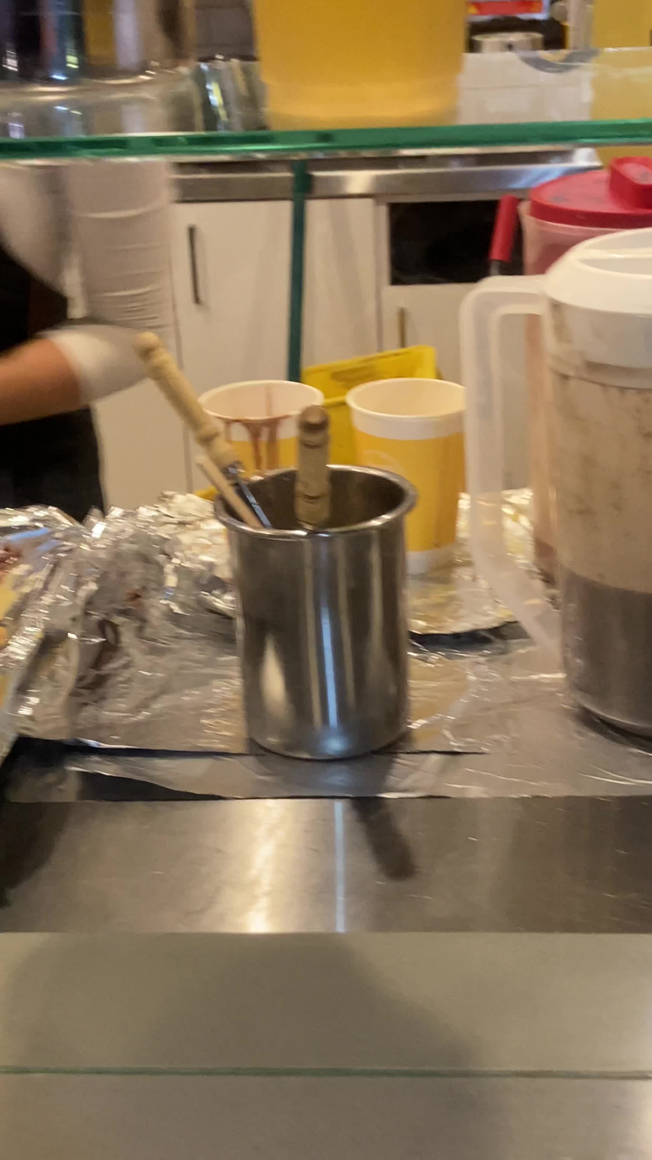 Video review of Happy Lemon