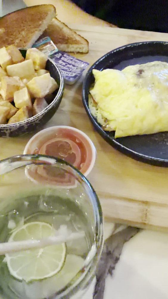 Tostones Cafe