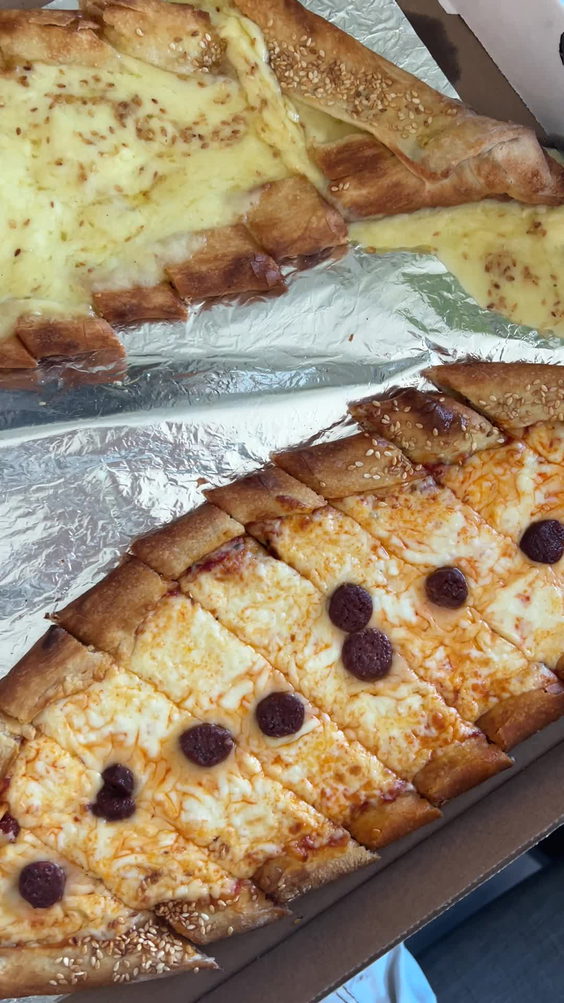 Crown Pastries