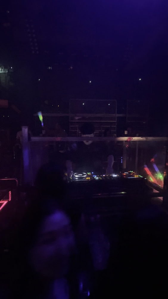 aura club hongdae