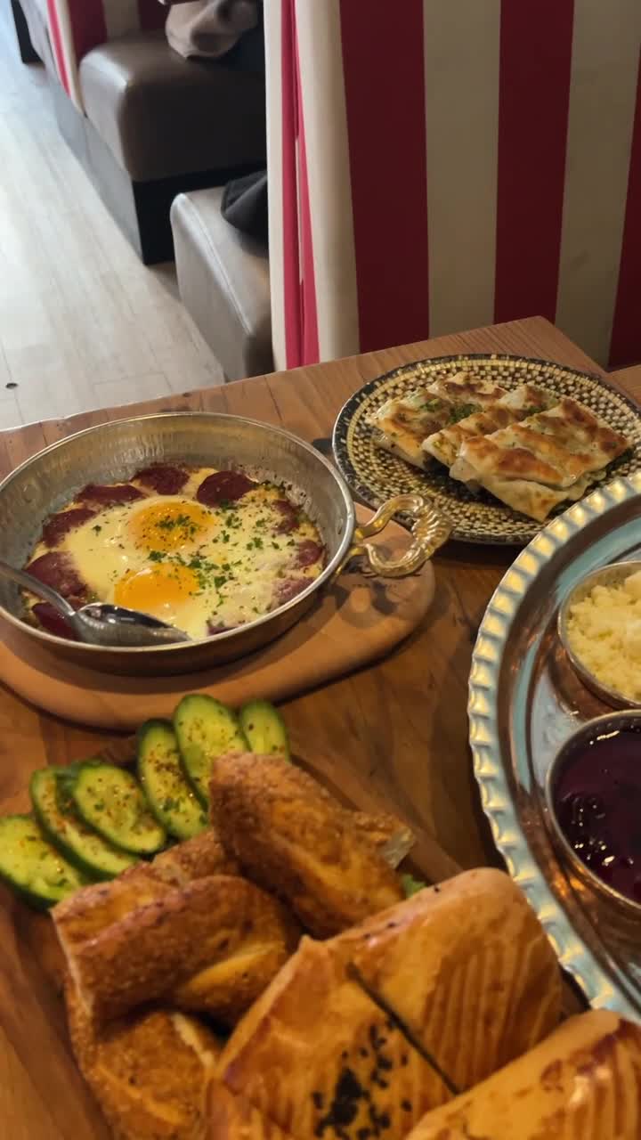 Video review of Pasha Mediterranean & Hookah Lounge