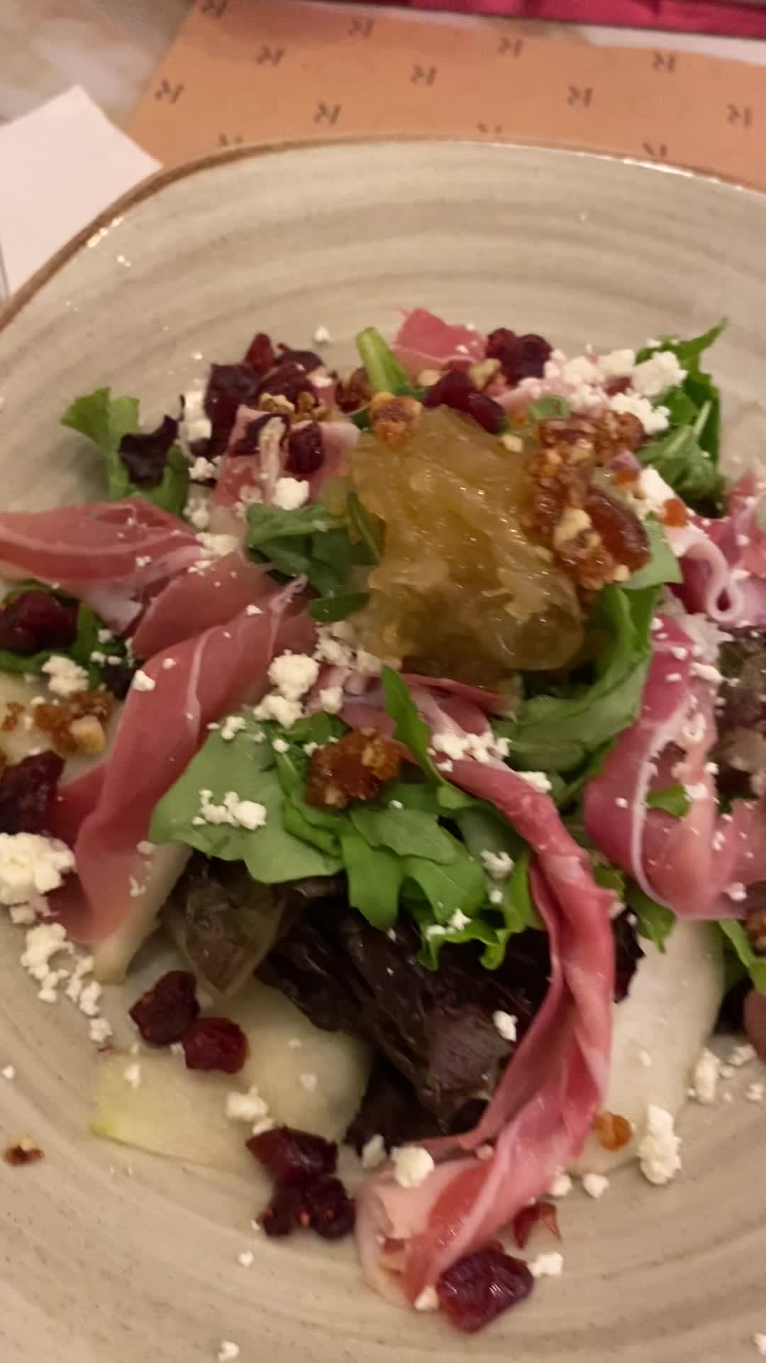 Video review of Rutina Café