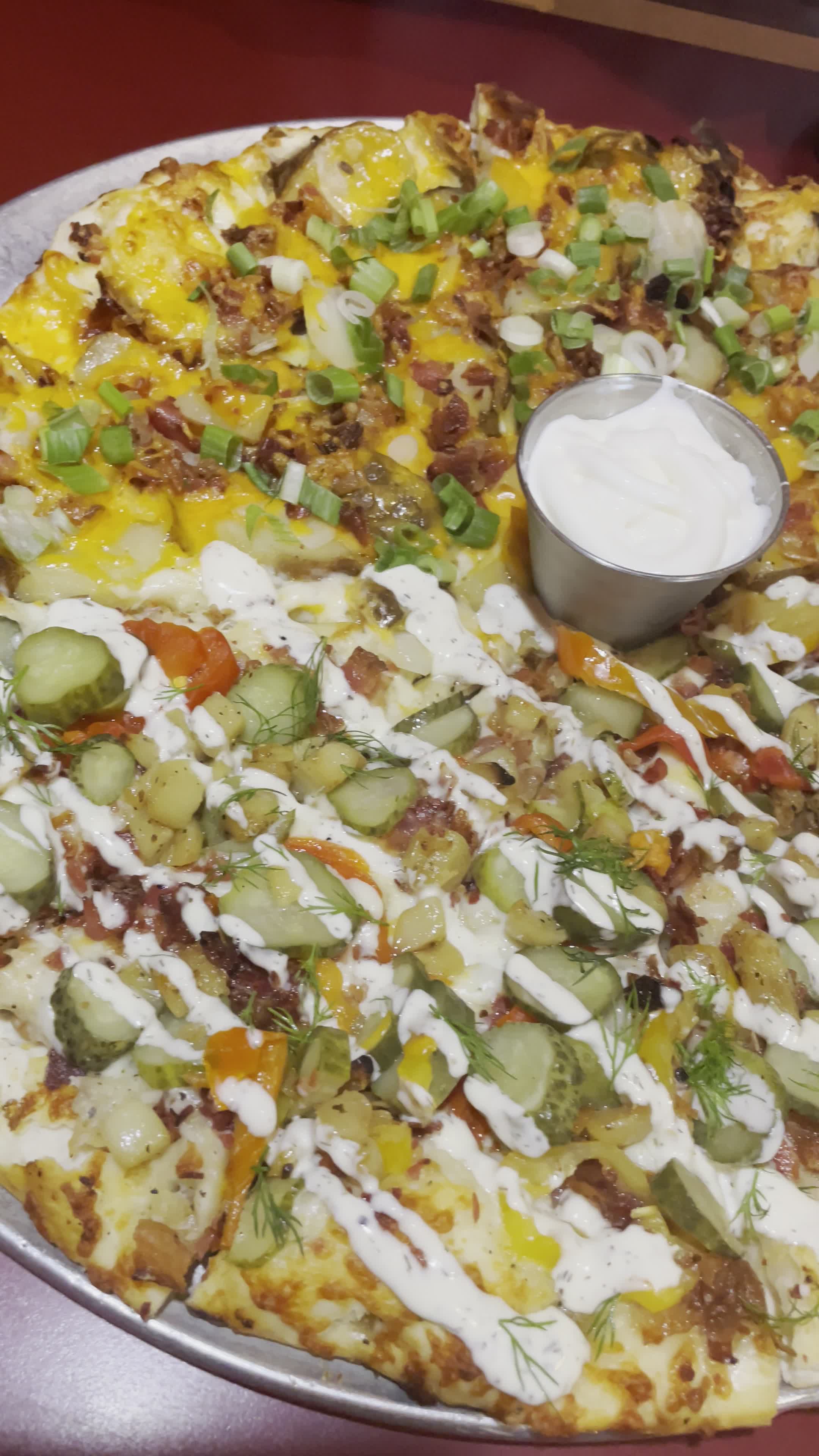 Me-N-Ed's Pizza Parlor