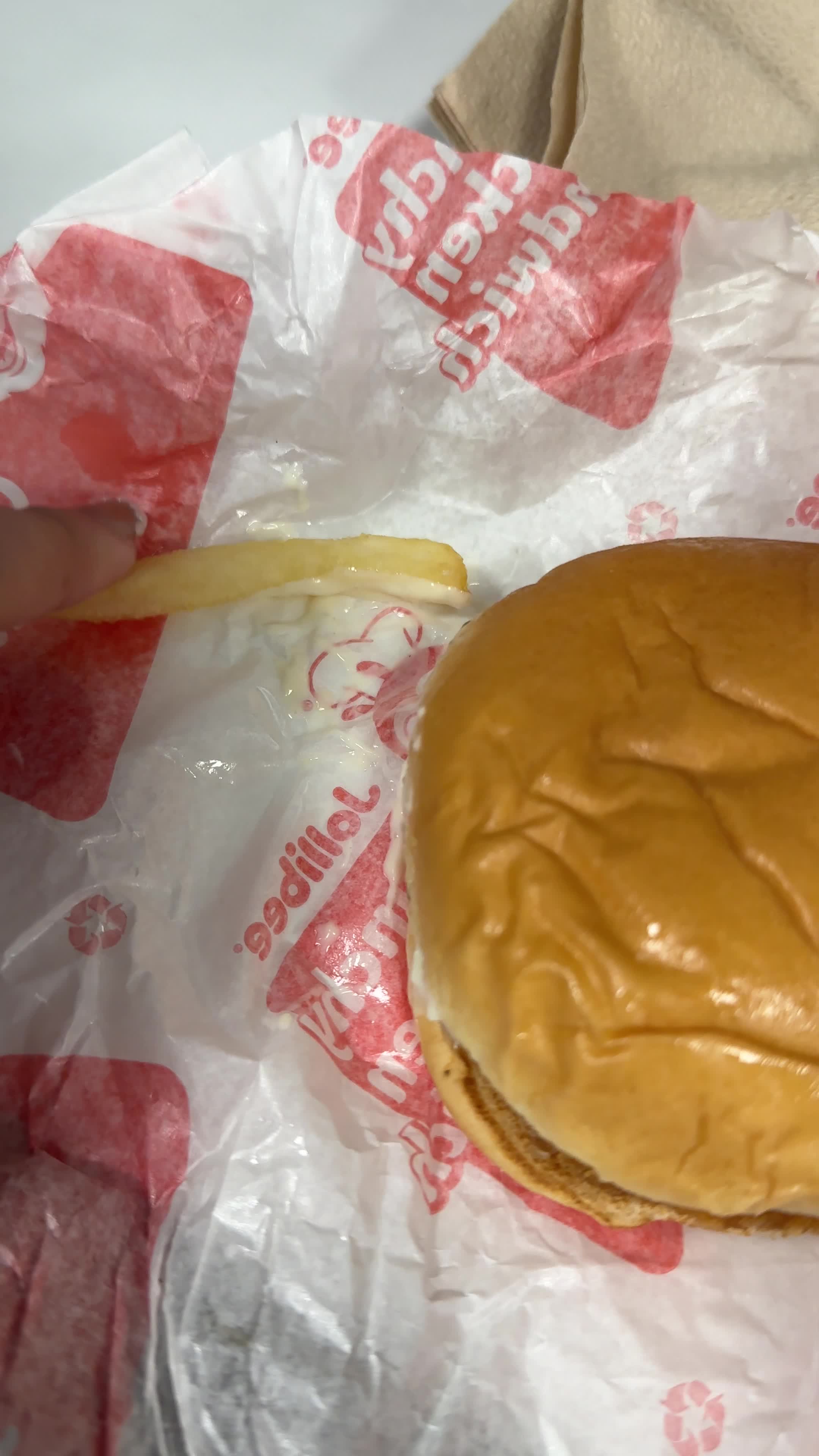 Video review of Jollibee