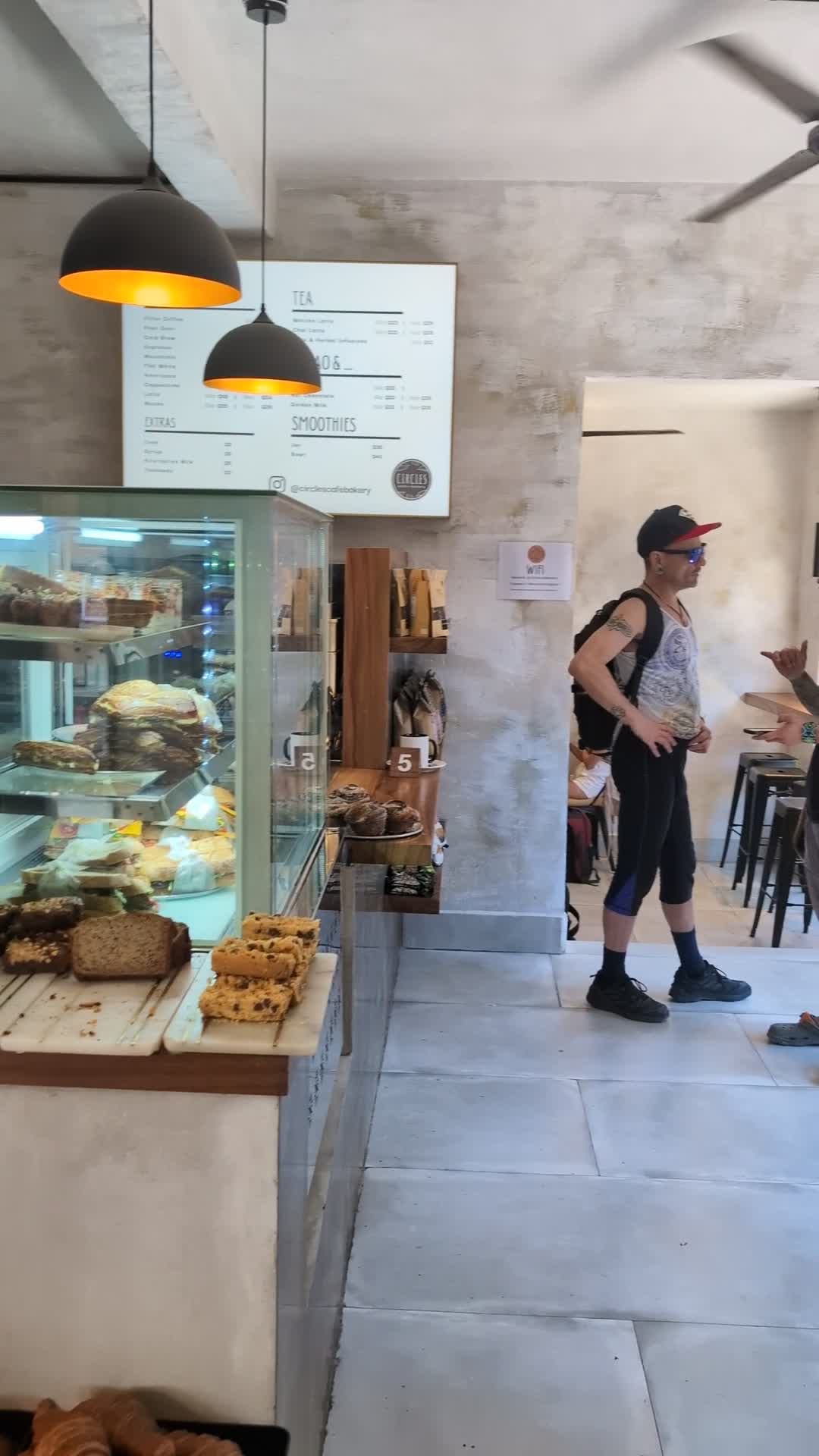 Circles Cafe & Bakery