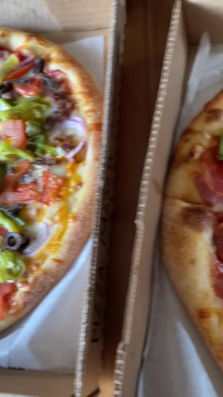 Video review of Flippers Pizzeria